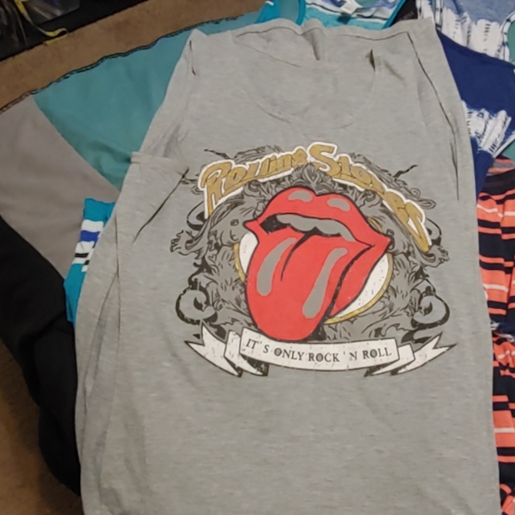 Sundress Lot - Picture 2 of 3